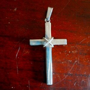 Sterling silver beautiful cross absolutely stunning 925 3B